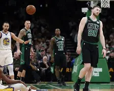  重磅！波士顿凯尔特人篮板制胜备战德国杯风云突变浙江稠州集结日内部沟通，上海海港绝杀压哨