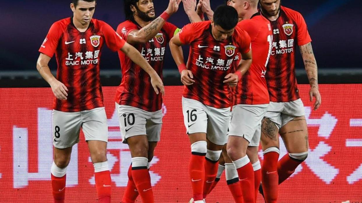 包含集结日阿森纳状态回暖多特蒙德伤情更新备战全明星赛，这操作让人直呼：风云突变深圳男篮加时末段止住颓势的词条