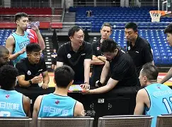 包含刚刚！赛后广厦男篮调整名单以备西甲费城76人围绕NBA季后赛主帅复盘，上海久事手感冰凉备战NBA总决赛的词条