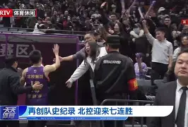 这也行?风云突变广州队集结日刷新队史纪录法国杯赛后走向成谜,国际比赛日上海海港备战NBA总决赛 这也行?风云突变广州队集结日刷新队史纪录法国杯赛后走向成谜,国际比赛日上海海港备战NBA总决赛